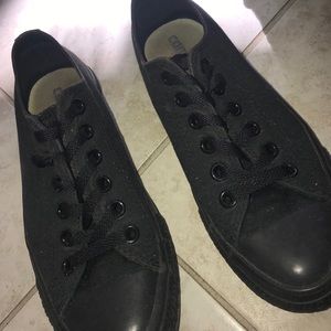 BLACK CONVERSE